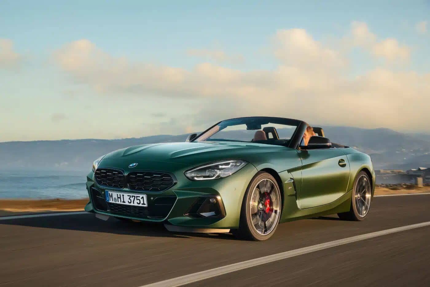 2025 bmw z4 m40i 3 1400x935 jpg