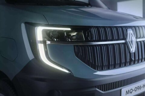 Renault Master (2025) Test: Innenraum, Motoren, Preise