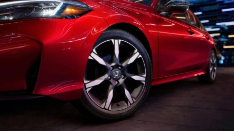 Umfassender Test des Honda Civic (2025): Hybrid-Vernunft (e:HEV) gegen puren Wahnsinn (Type R)?