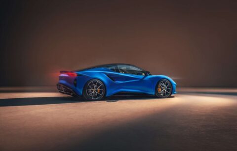 Umfassender Test des Lotus Emira (2025): Der letzte echte Lotus – V6 oder AMG-Vierzylinder?