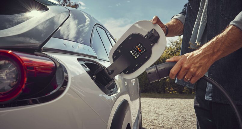 Mazda MX-30 R-EV Test (2025): Motoren, Änderungen, Preise