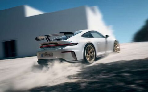 Umfassender Test des Porsche 911 (992.2 Facelift 2025): Die Hybrid-Revolution im Elfer – Fortschritt oder Verrat?