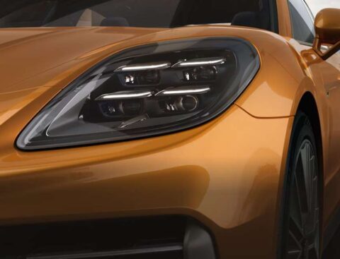 Umfassender Test des Porsche Panamera (2025): Der V8-Hybrid-Angriff auf die Luxus-Elite