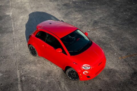 Fiat 500e (2025) Test: Technische Daten, Motoren, Preise