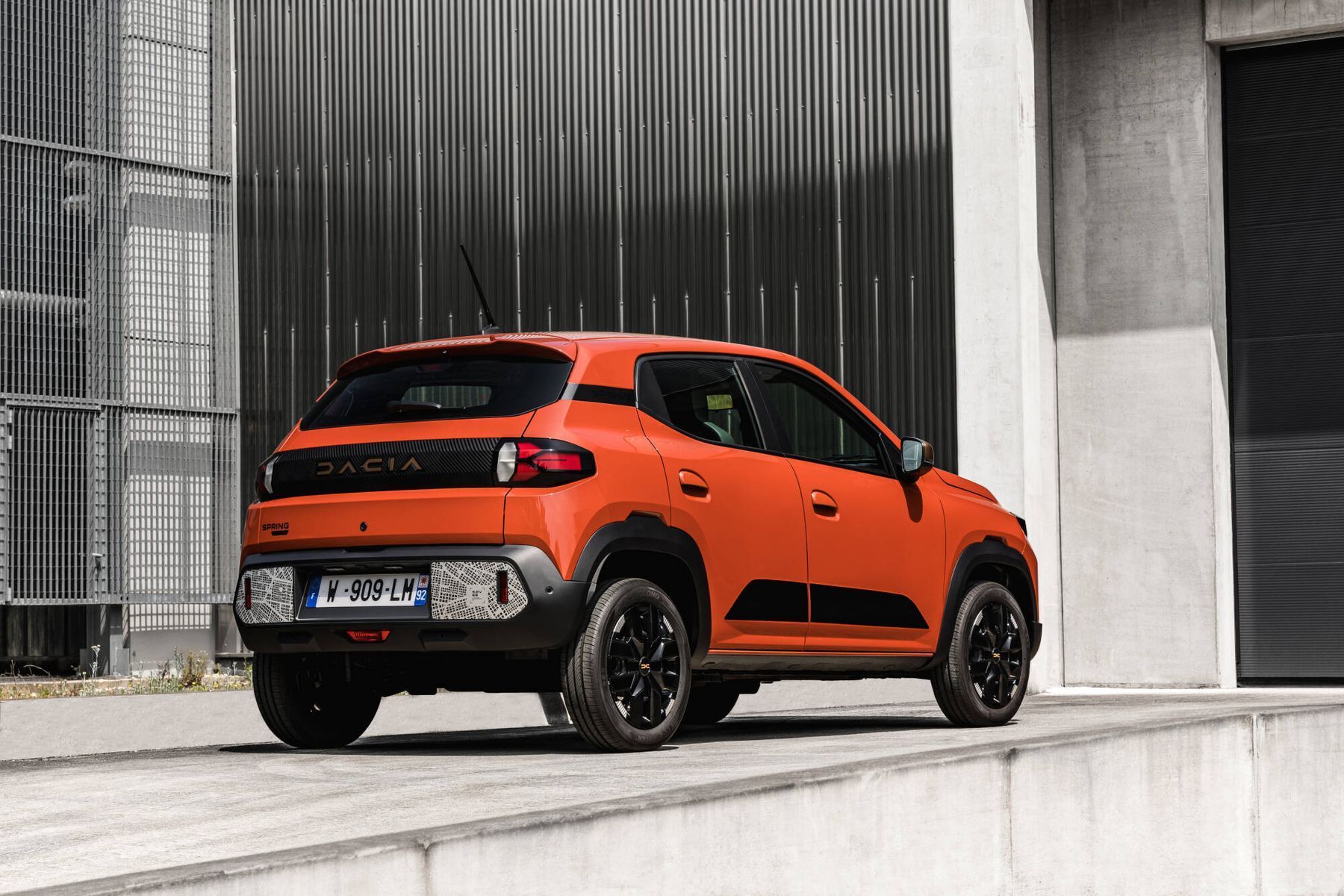 Dacia Spring im Rost-Check: Wo die Versiegelung fehlt