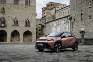 Der Toyota Aygo X 2026 im ausführlichen Test: Hybrid-Option & City-Qualitäten