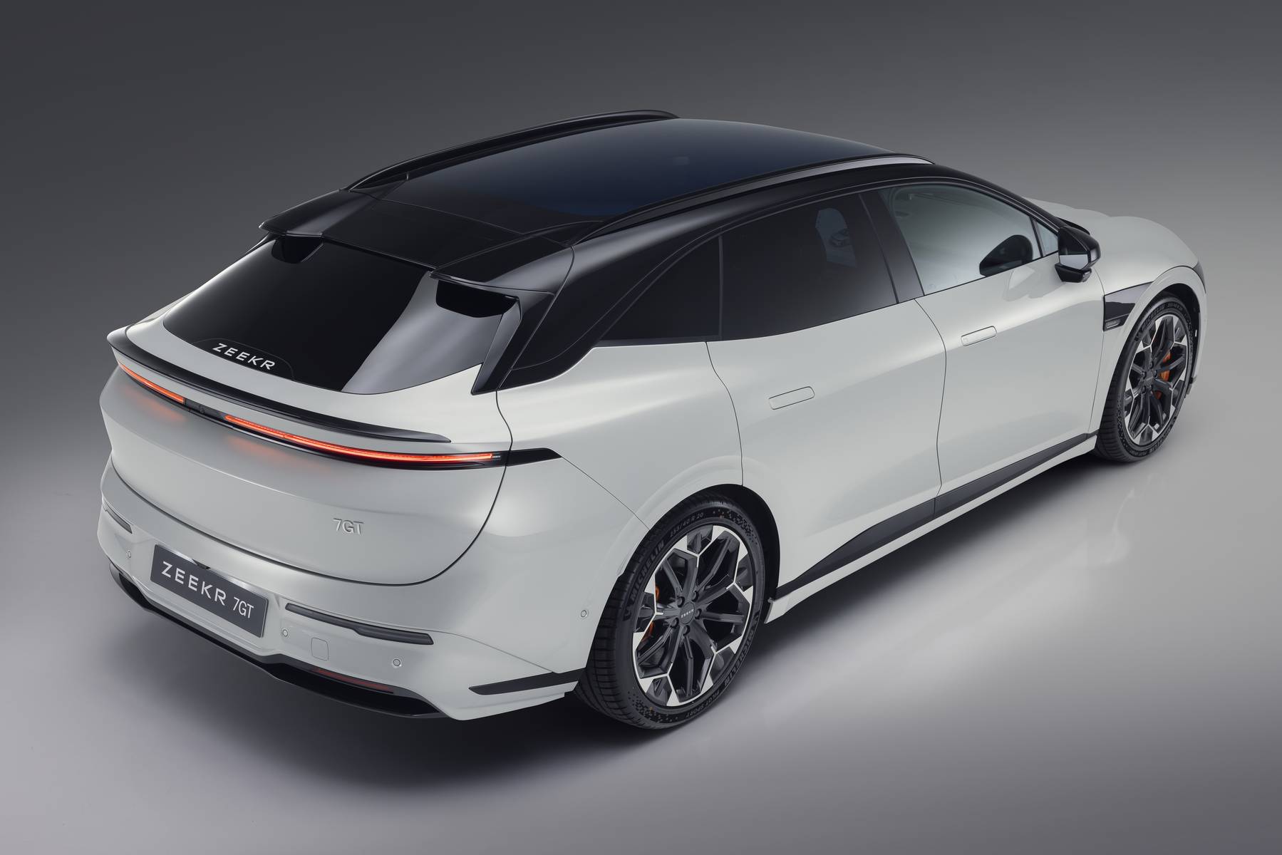 Zeekr 7GT 2026: Der 800-Volt-Kombi im Test – Lade-Revolution auf der A9