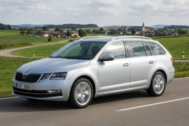 Skoda Octavia IV (NX) Gebrauchtwagen im Analyse-Check: Warum ab Baujahr 2022 die Motoren halten, aber DSG, MHEV und MIB3-Software teure Fallen bleiben