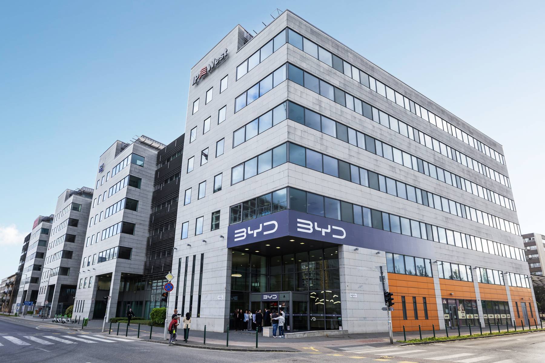 BYD verschmäht Maserati: Deutliche Absage zu den Übernahmegerüchten und die strategische Neuausrichtung
