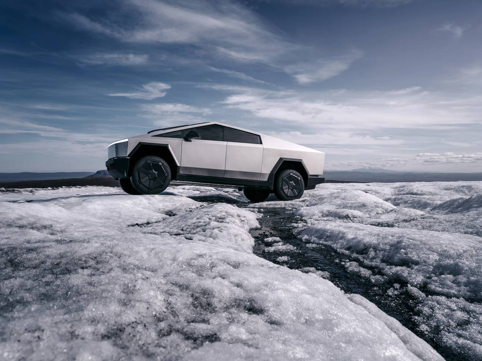 Tesla Cybertruck im Check: Milliardenverlust und IG-Metall-Urteil
