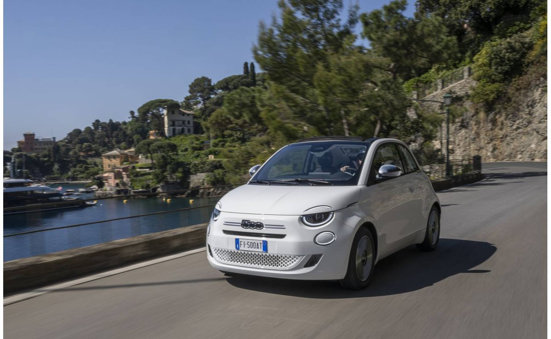 KBA-Zulassungs-Boom: Fiat 500 baut Spitzenposition im A-Segment mit 62 Prozent Plus im Juli aus