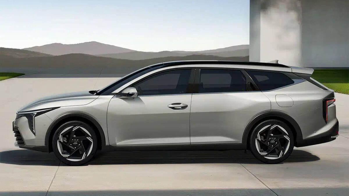 Kia K4 Vollhybrid 2026: Angriff auf Toyotas Hybrid-Dominanz mit cleverer Strategie Kia K4 Vollhybrid 2026: Angriff auf Toyotas Hybrid-Dominanz mit cleverer Strategie